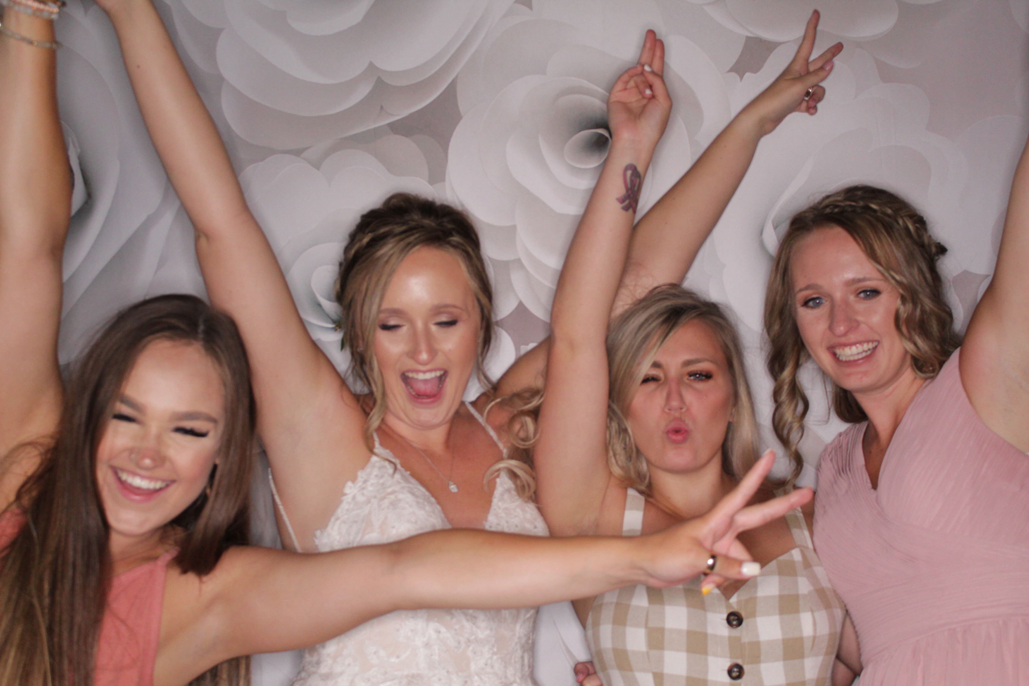 McKenzie & Ryan's Wedding | View more photos from the event at gallery.photoboothbillings.com/u/PhotoBoothBillings/McKenzie-Ryans-Wedding